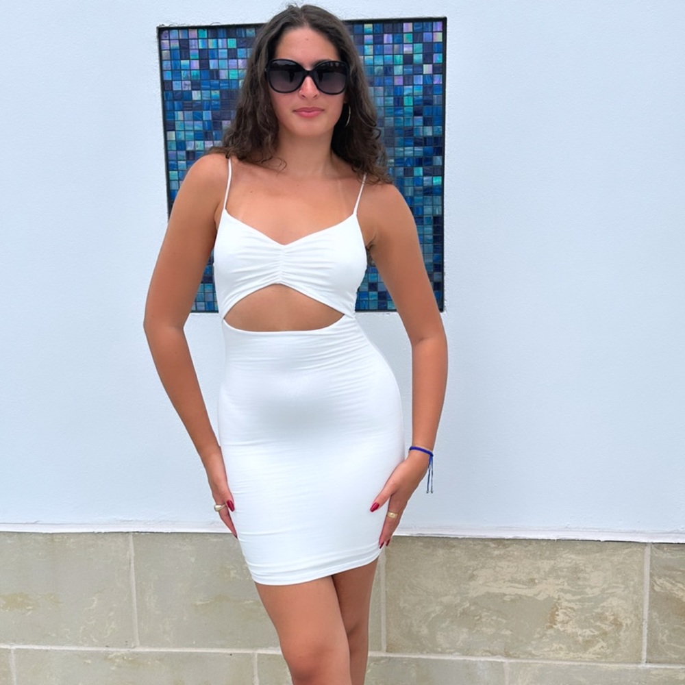 Sweet & Sexy Double Layered Cutout Mini 💕 - Picture 8 of 8